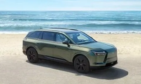Vén màn SUV điện 6 chỗ mới của Lexus