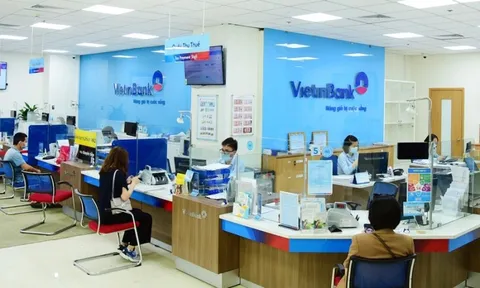 Một ngân hàng cắt giảm 126 phòng giao dịch chỉ sau một năm