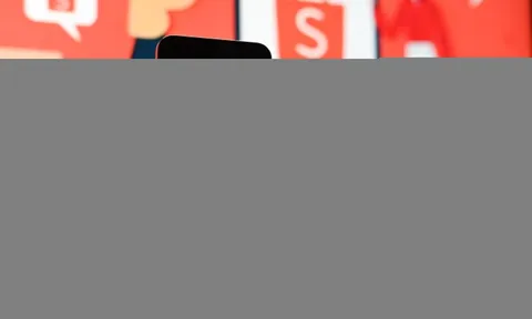 Công ty mẹ Shopee lãi 'khủng'