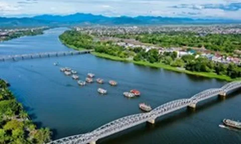 Tập đoàn xây dựng hàng đầu Trung Quốc từng tham gia xây cầu Tứ Liên vừa đề xuất đầu tư hạ tầng tại Huế