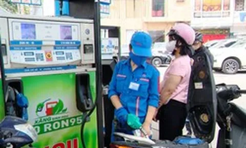 Chuyên gia: Yên tâm sử dụng xăng E10