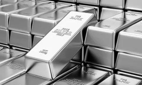 Giá bạc hôm nay (2/6): Giảm nhẹ, đà tăng bị cản trở