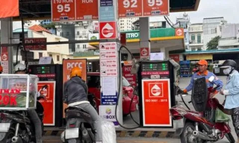 Xăng E10 phủ sóng cùng cam kết mạnh mẽ