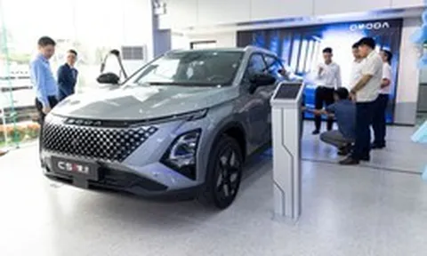 Mua xe từ thương hiệu này trong tháng 6, khách Việt nhận hỗ trợ 6-8 năm đổ xăng miễn phí
