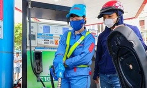 Xăng sinh học E10 thế nào sau gần 1 tuần bán toàn quốc?