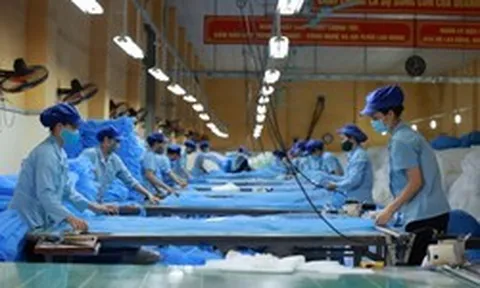 Chỉ còn 15 ngày nữa, doanh nghiệp có nhiều lao động nữ cần đặc biệt lưu ý chính sách này
