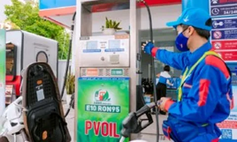 Giá xăng E10 còn tiếp tục giảm không?