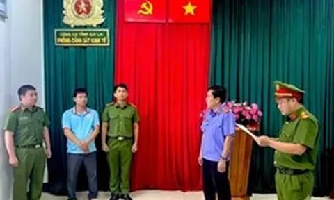Bắt đối tượng thu lợi bất chính 2,4 tỷ đồng từ bán cát trái phép