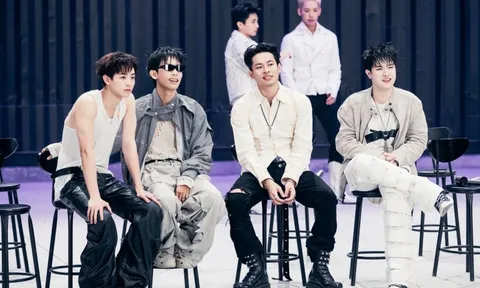 Chủ show 'Say Hi' và 'Anh trai vượt ngàn chông gai': Ai kiếm tiền giỏi hơn
