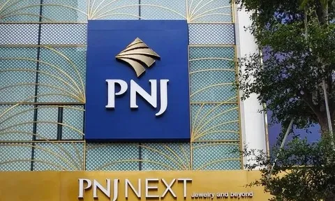 Cổ phiếu PNJ bất ngờ 'cháy hàng' sau chuỗi bán tháo lịch sử