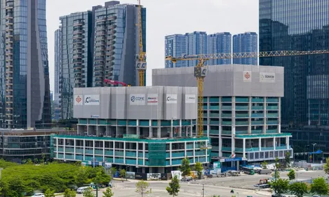 Nghịch lý căn hộ cũ giảm giá sâu, hàng mới mở bán vẫn đắt đỏ