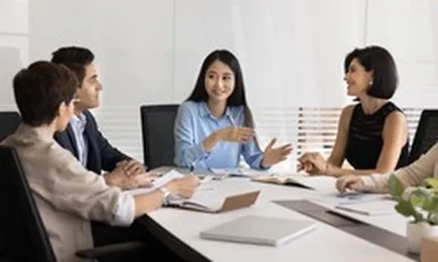 Quốc tế hóa và bài toán chuẩn bị đội ngũ lãnh đạo