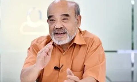 GS Đặng Hùng Võ: Tôi cũng từng phải nhờ “cò” làm sổ đỏ