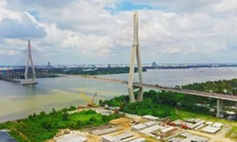 Khối bê tông từ độ cao hàng chục mét từng đổ sập hoàn toàn, Việt Nam vẫn thành công đưa công trình hơn 340 triệu lập kỷ lục Đông Nam Á cách đây gần một thập kỷ