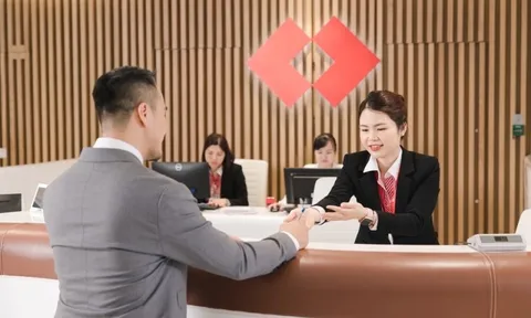 Techcombank báo lợi nhuận quý II cao kỷ lục