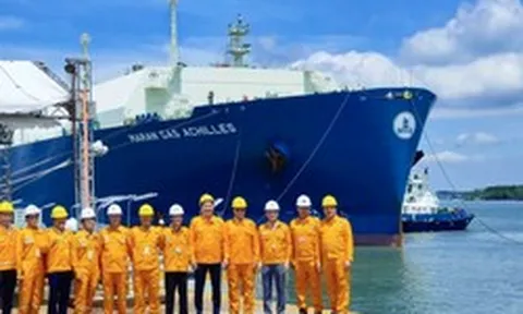 PV GAS bắt tay "gã khổng lồ LNG" doanh thu 273 tỷ USD: Ký loại hợp đồng xuất hiện đầu tiên tại Việt Nam