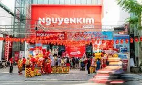 Nguyễn Kim áp dụng chính sách "bao giá hoàn tiền", tái định hình ngành điện máy