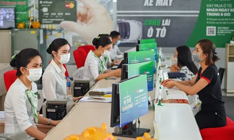 Một ngân hàng hạ lãi suất ở nhiều kỳ hạn, dự báo đến cuối năm ra sao?