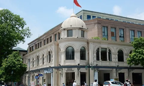 Công ty mẹ HoSE và HNX lãi đậm