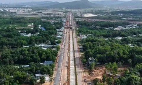 Tuyến đường sắt nhẹ 9.000 tỷ đồng đầu tiên của Việt Nam do Sun Group đầu tư dự kiến xác lập kỷ lục: Từ khởi công đến vận hành chỉ trong khoảng 17 tháng