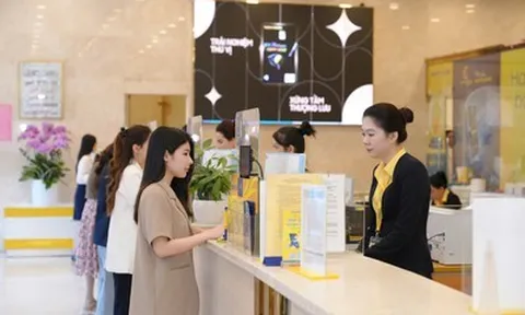 Ngân hàng đồng loạt giảm lãi suất
