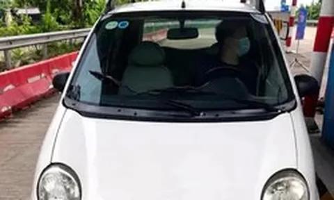 Vụ ô tô 'cỏ' bị phạt nguội gần 500 triệu: Cục CSGT lý giải vì sao chủ xe không nhận được thông báo