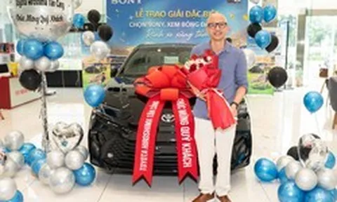 Mua TV giá 78 triệu, người đàn ông trúng chiếc Toyota Camry 1,2 tỷ đồng
