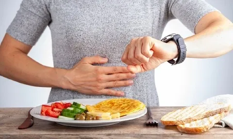 Bỏ bữa sáng, ăn gộp với bữa trưa: Coi chừng 2 bệnh khó chữa này