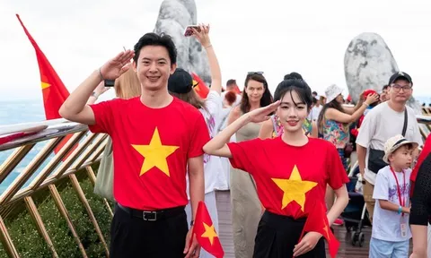 Hơn 3.300 tỷ đồng trong 5 ngày lễ, du khách chi tiền vào đâu ở Đà Nẵng?