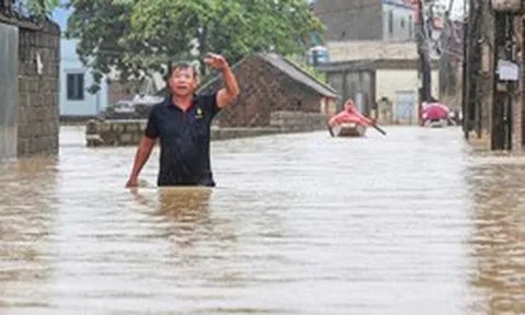 Chuyên gia lý giải đợt mưa trên 400mm gây ngập diện rộng ở Hà Nội