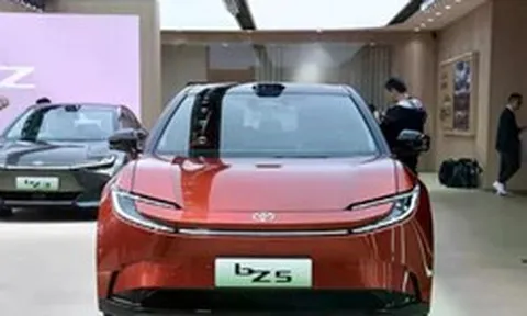 Toyota sắp nhập cuộc đua xe điện EREV