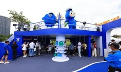 Có gì bên trong “Siêu du thuyền” SACOMBANK Visa tại concert The Siren World Opens 2026?