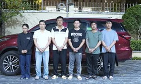 Bắt giám đốc và 5 nhân viên công ty mua bán nợ ở TP.HCM