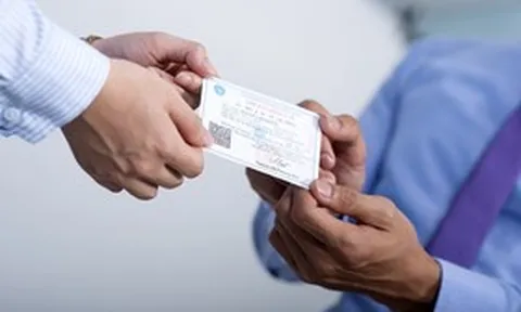 Đề xuất mới của Bộ Y tế: Khám BHYT giảm giấy tờ, bớt thủ tục