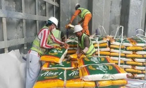Không phải Thái Lan, một đối thủ của gạo Việt vừa mở tuyến đường thủy chở gạo thẳng sang Philippines, dự kiến đưa 60.000 tấn đi trong 3 tháng
