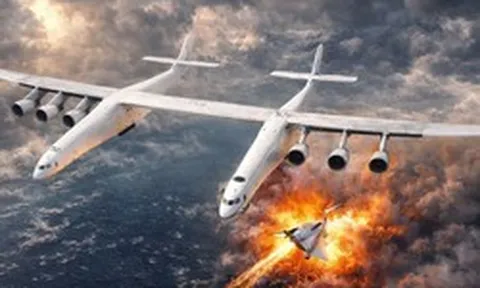 Phát hiện một máy bay sải cánh vượt Boeing 747: Dài hơn một sân bóng đá, nặng gần 590 tấn, thực hiện nhiệm vụ đặc biệt