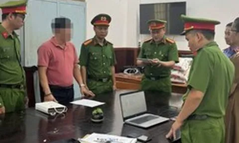 Thi hành lệnh bắt tạm giam cựu nhân viên ngân hàng Trần Văn Trạng 47 tuổi