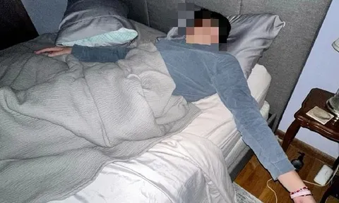 Chàng trai 25 tuổi mắc ung thư đại trực tràng vì thói quen ăn theo cách "vạn người mê"