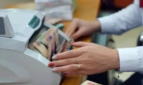 Ngân hàng bắt đầu giảm lãi suất cho vay