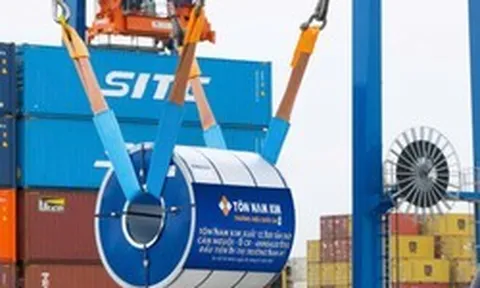 Thép Nam Kim chốt quyền tham dự ĐHĐCĐ bất thường