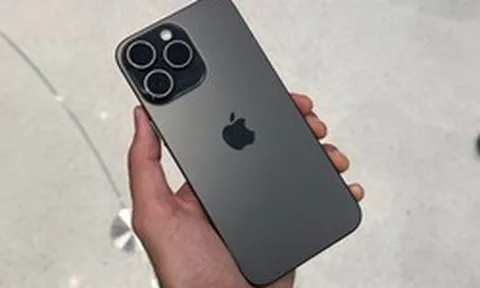 Chiếc iPhone cũ giảm giá tận 25 triệu đồng