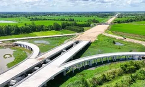 Cao tốc Châu Đốc - Cần Thơ - Sóc Trăng qua Cần Thơ thiếu nguồn hơn 2,6 triệu m³ đá