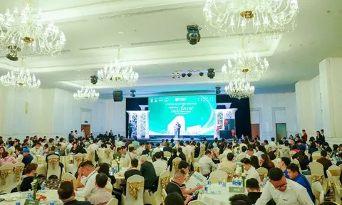 Dự án Conic Boulevard tạo sức "nóng" khi thi hút hơn hơn 500 khách hàng tham dự lễ mở bán