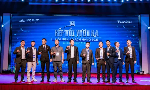 TRẦN MINH ĐĂNG ĐỒNG HÀNH CÙNG ĐIỆN MÁY HÒA PHÁT TRONG SỰ KIỆN KÍCH HOẠT CHUỖI HỘI NGHỊ KHÁCH HÀNG TẠI BẮC GIANG
