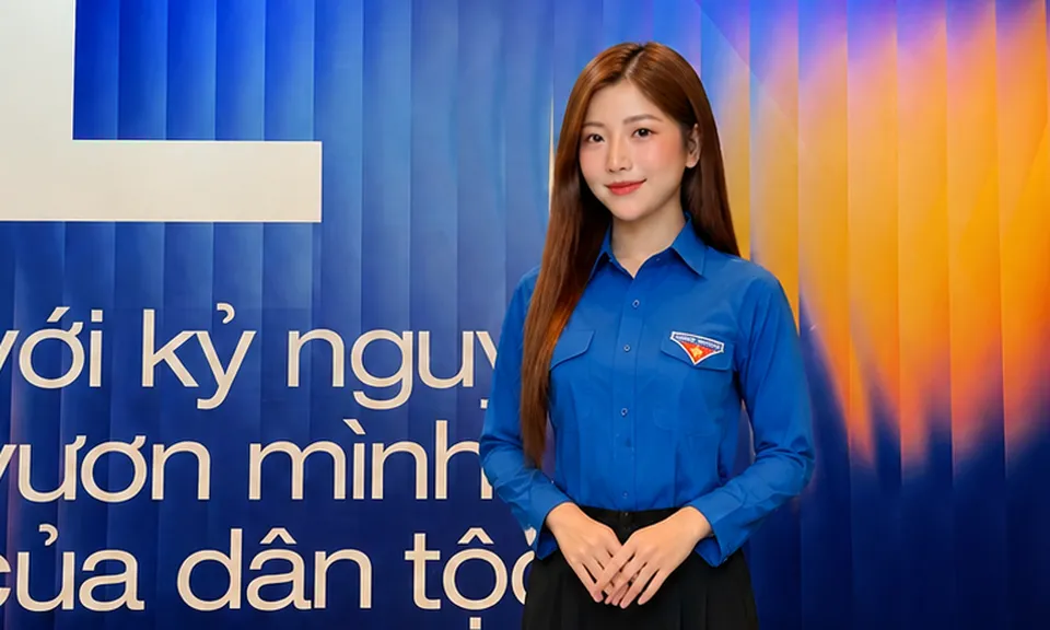 Minh Huệ cùng Kolsme tham gia KOL Summit 2025